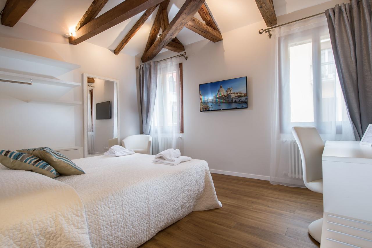 Ca' Giusta Hotel Venice Exterior photo